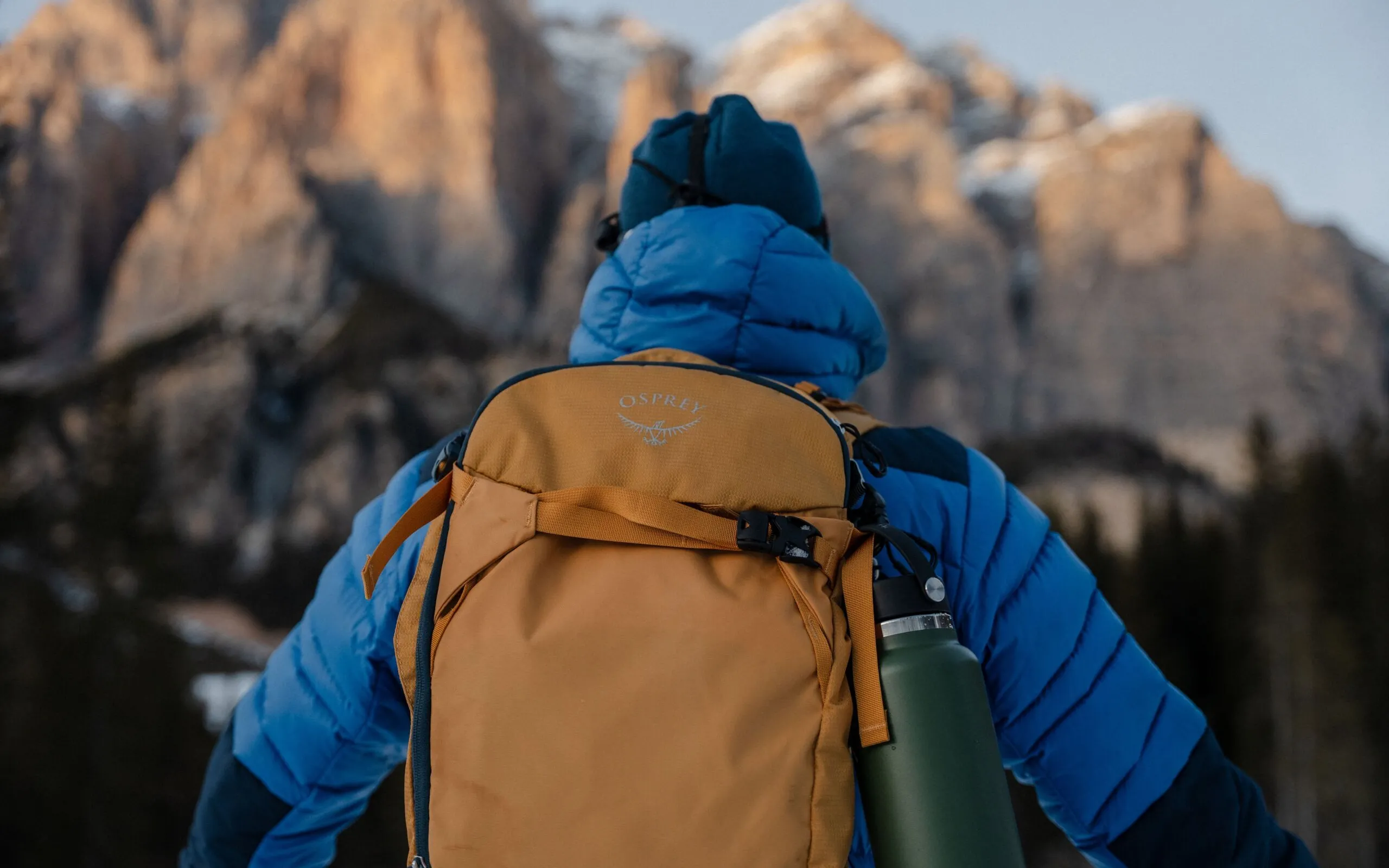 Trekking with Osprey backpack 1